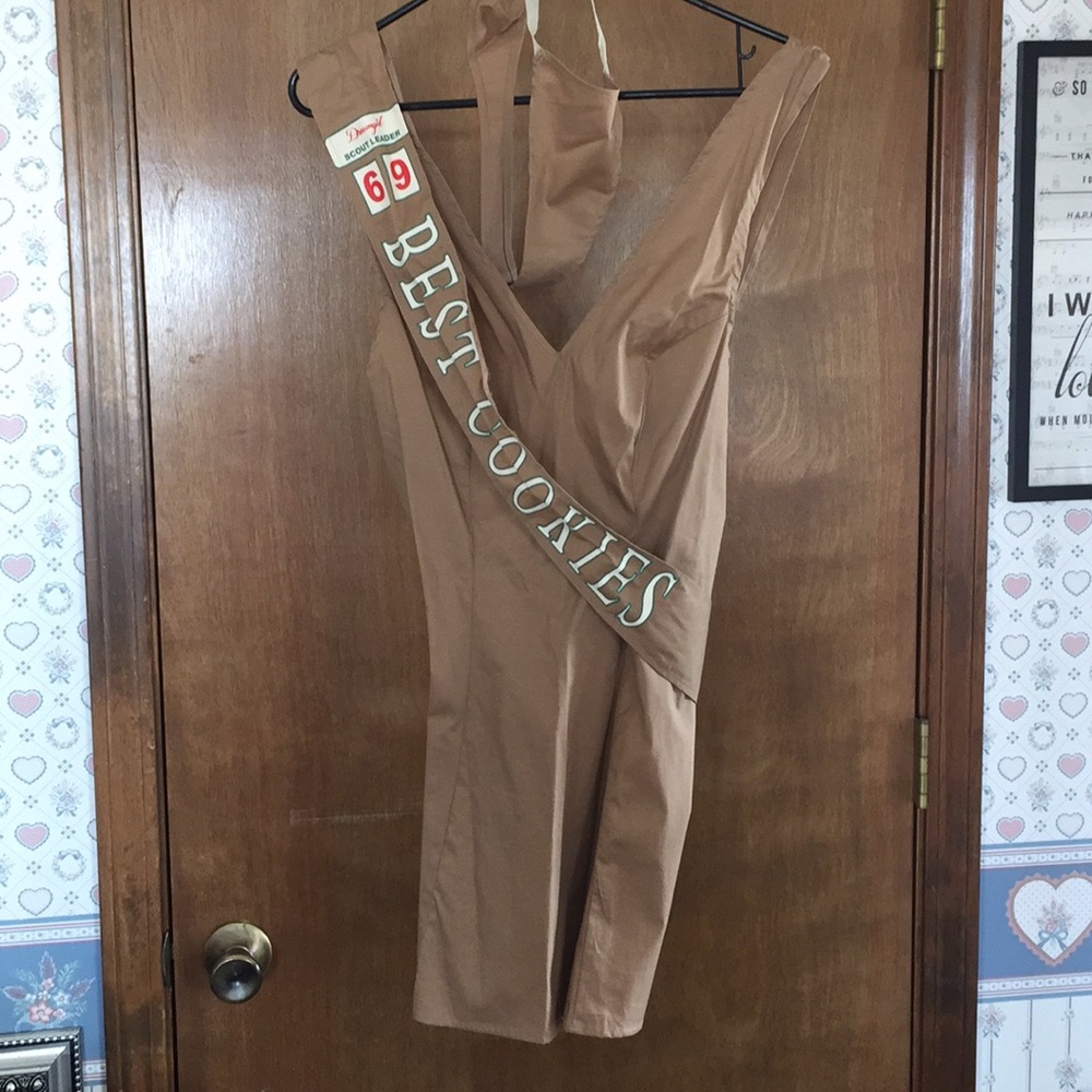 Girl Scouts Halloween costume brown Velcro dress